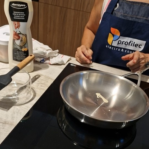 demeyere koekenpan schoonmaken